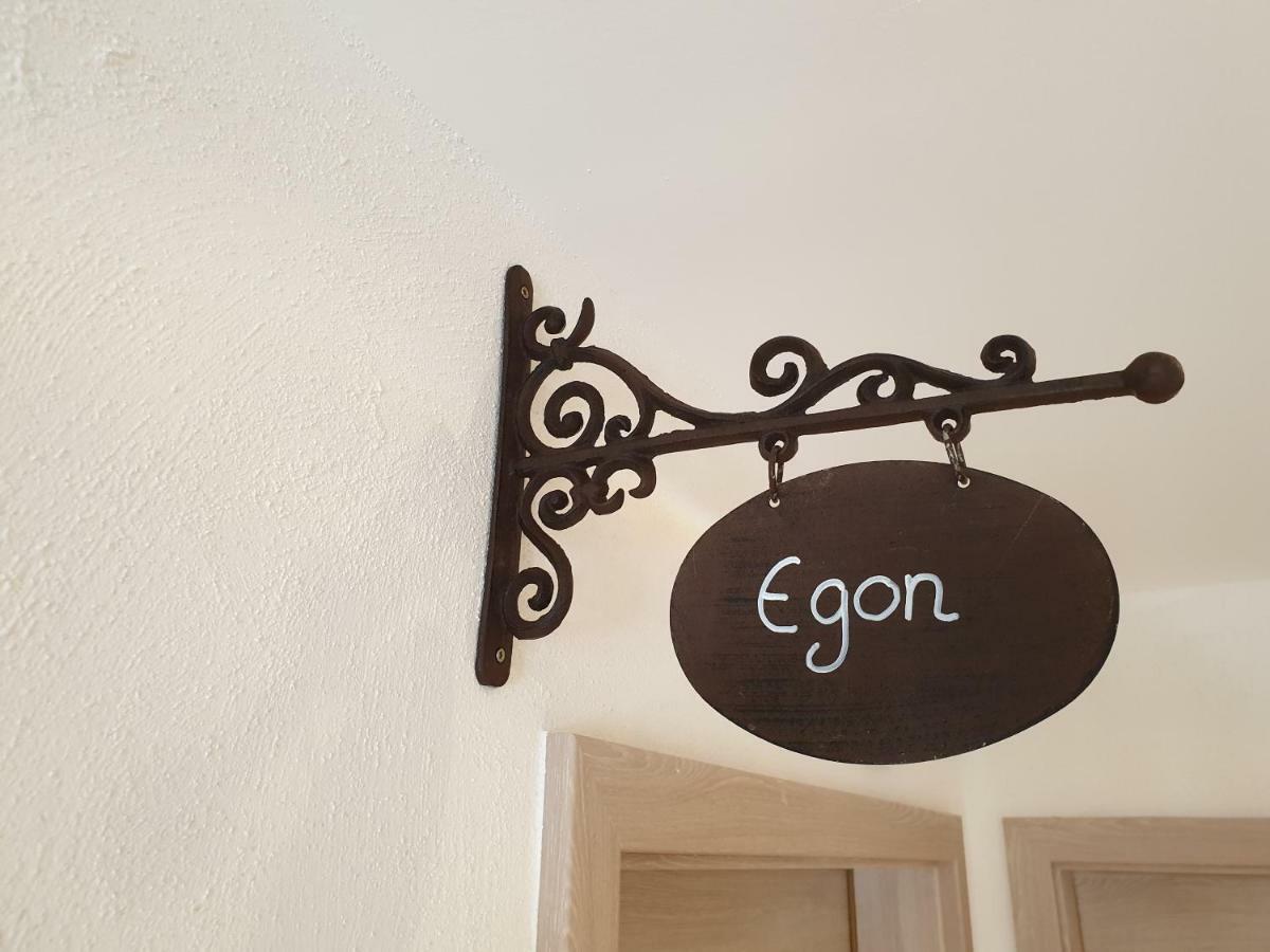 Beim Hooch. Egon Appartement Brucktal Buitenkant foto
