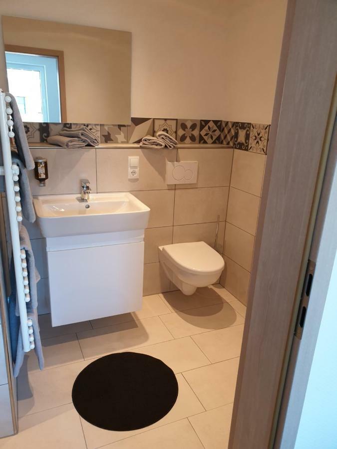 Beim Hooch. Egon Appartement Brucktal Buitenkant foto